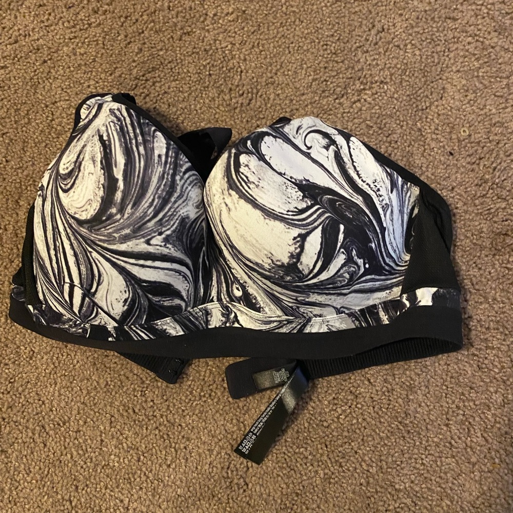 Victoria’s Secret sports bra